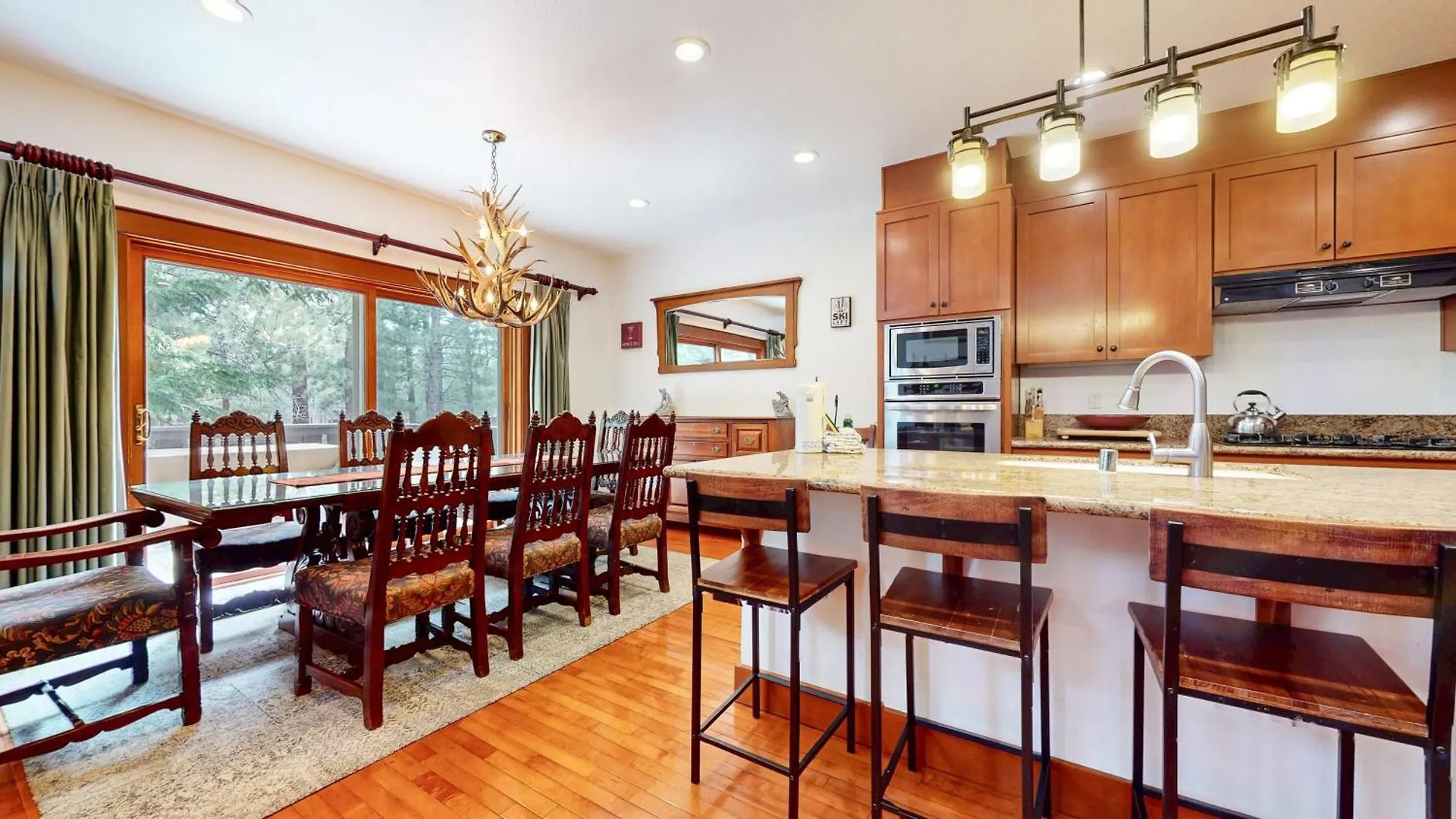 Holiday home Timbers 5 4-Bedroom Townhouse Townhouse Mammoth Lakes United States
